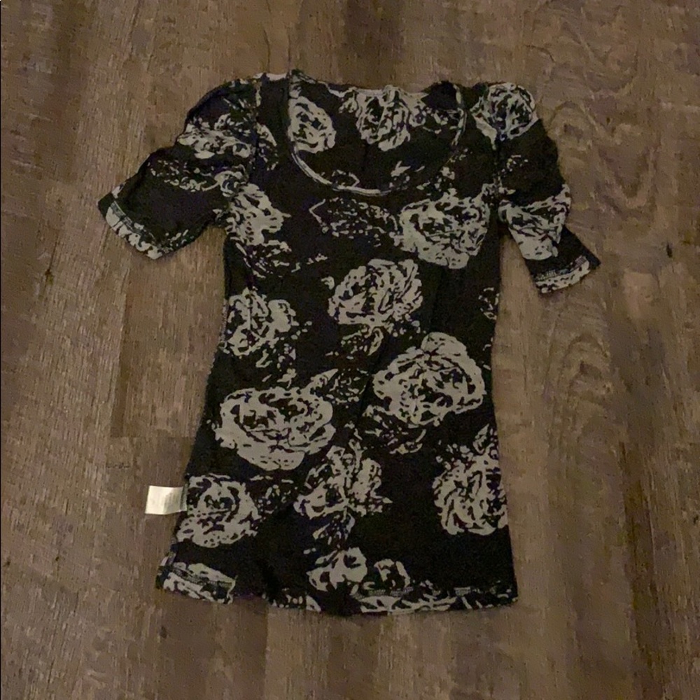 Black and Grey Rose Shirt